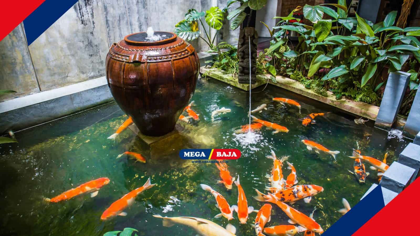 Kolam Ikan Mini di Teras Rumah