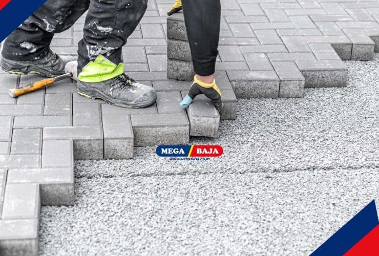 Paving Block vs Cor, Mana yang Lebih Baik untuk Halaman Rumah