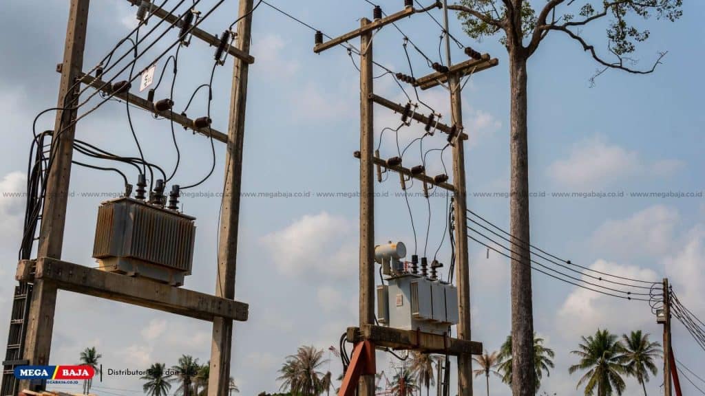 Perbedaan Trafo CT dan Trafo Non-CT dari Segi Kegunaan dan Cara Kerja