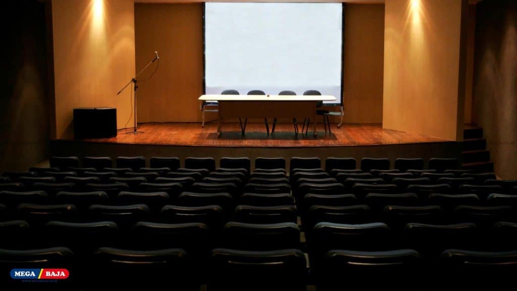 Auditorium Style